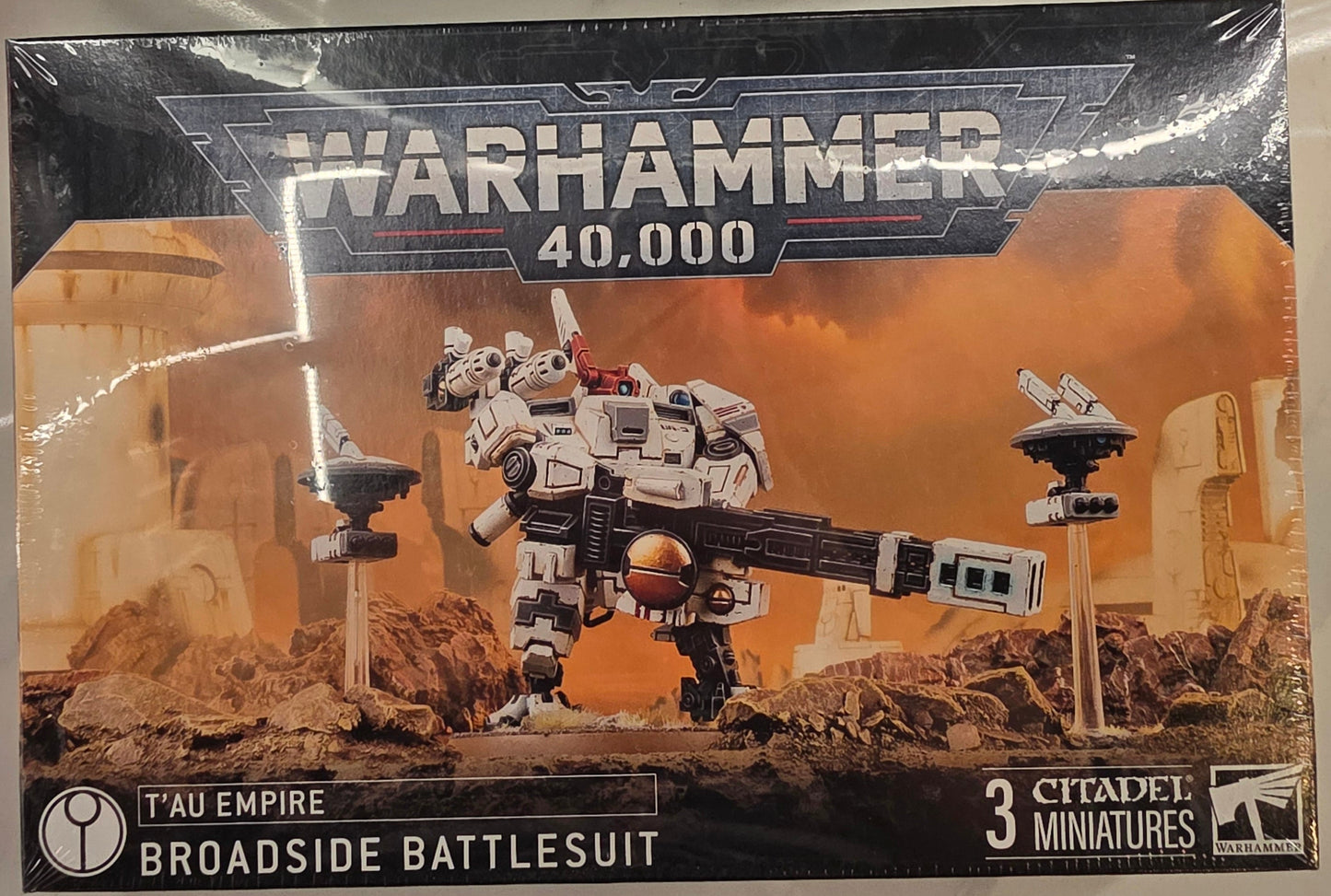 Warhammer 40000 T'au Empire Broadside Battlesuit